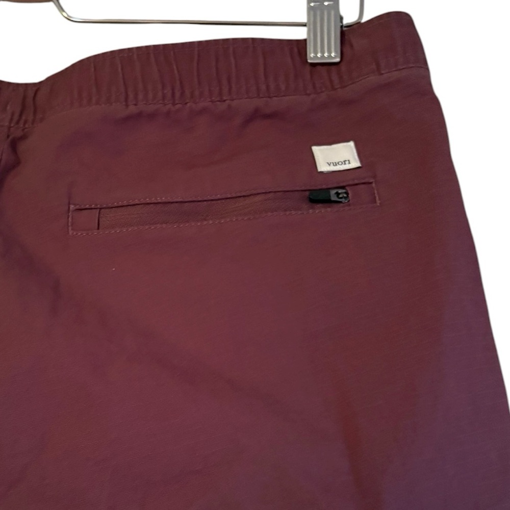 Vuori Women’s Ripstop Technical Drawstring Pant i… - image 10